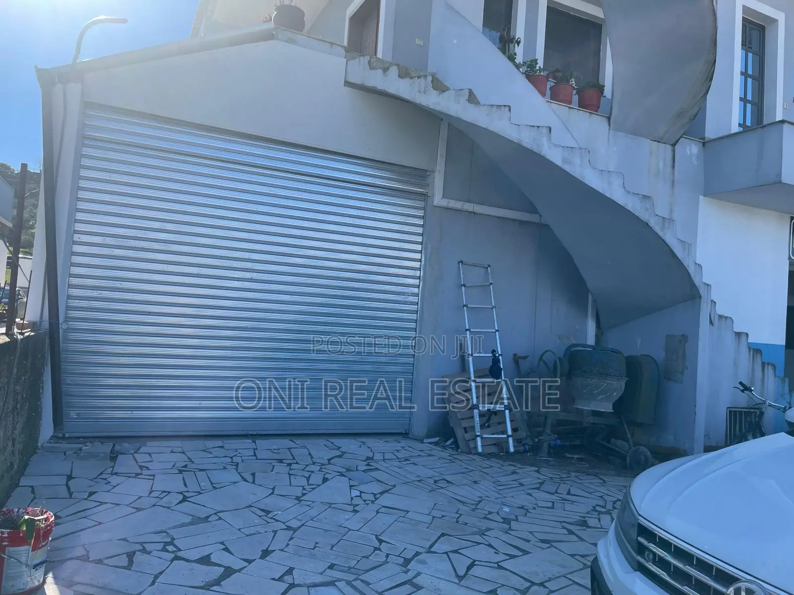 Warehouse to rent Tirana Suburbs