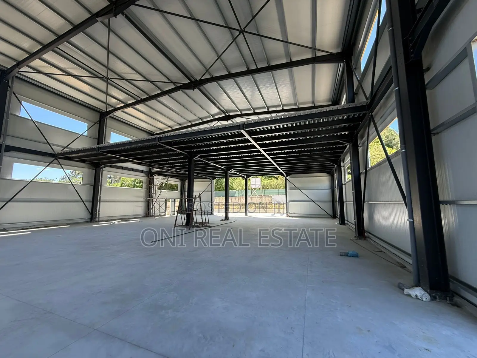 Warehouse to rent Yzberisht (Tirana - city)