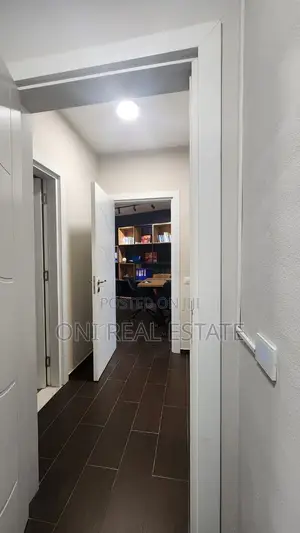 Office to rent Tirana - city