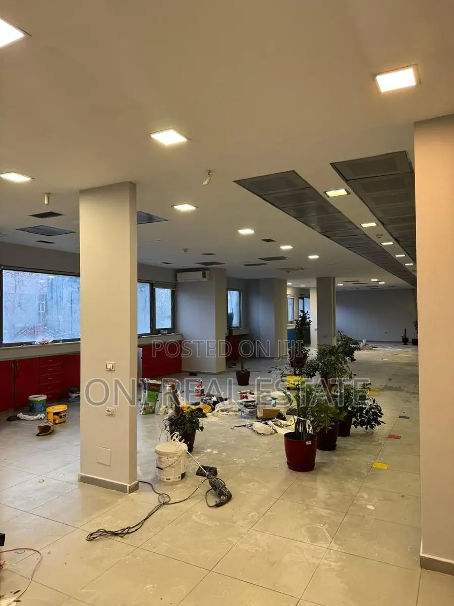 Office to rent Kavaja Str (Tirana - city)