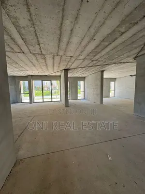 Business building to rent Dry Lake - Botanical Garden - Zoo (Tirana - 