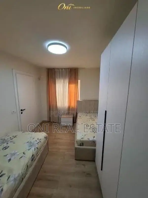 Apartment to rent Barrikadave Str. - King Zog I Blvd. - Maternity Hosp