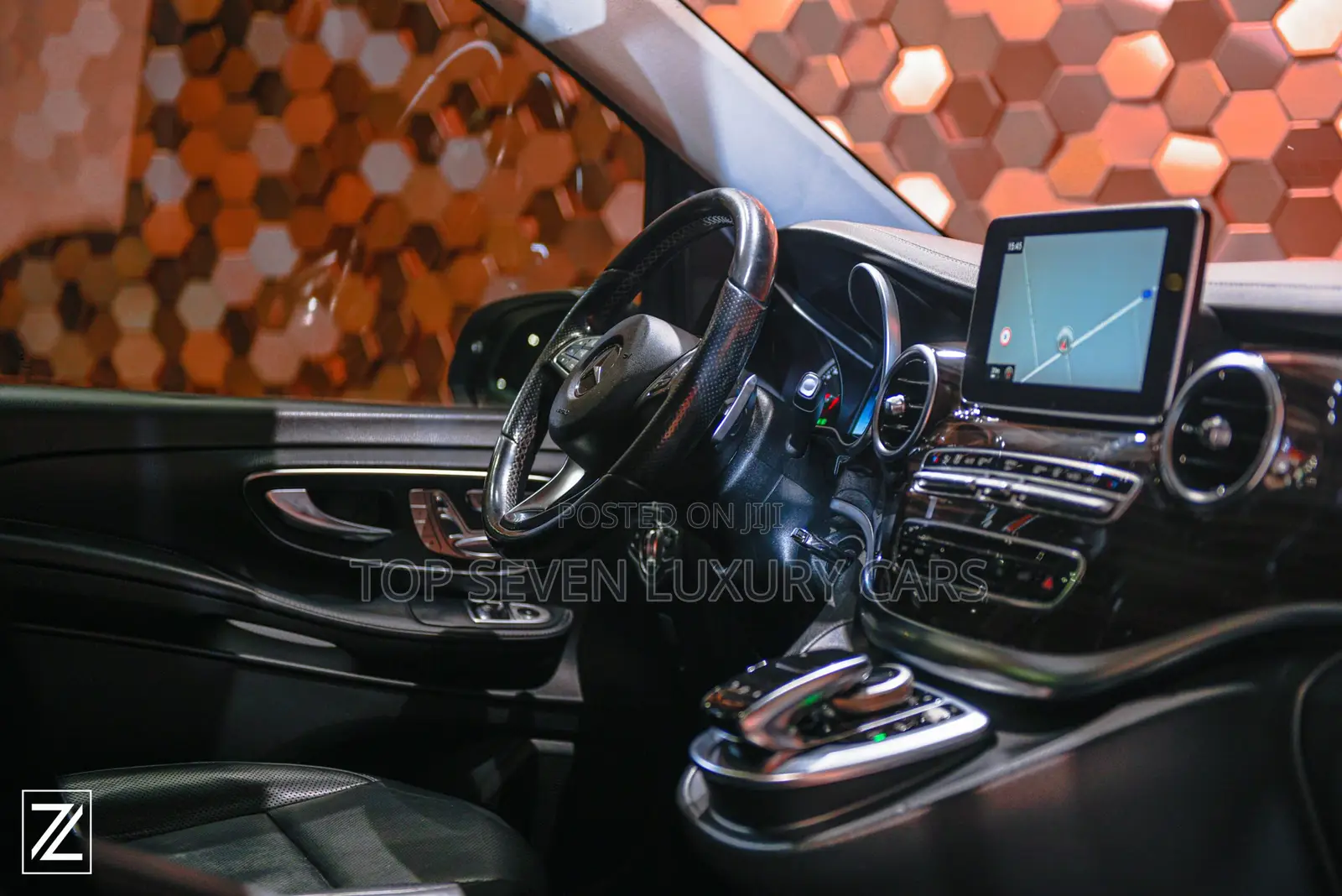 Mercedes Benz V 250