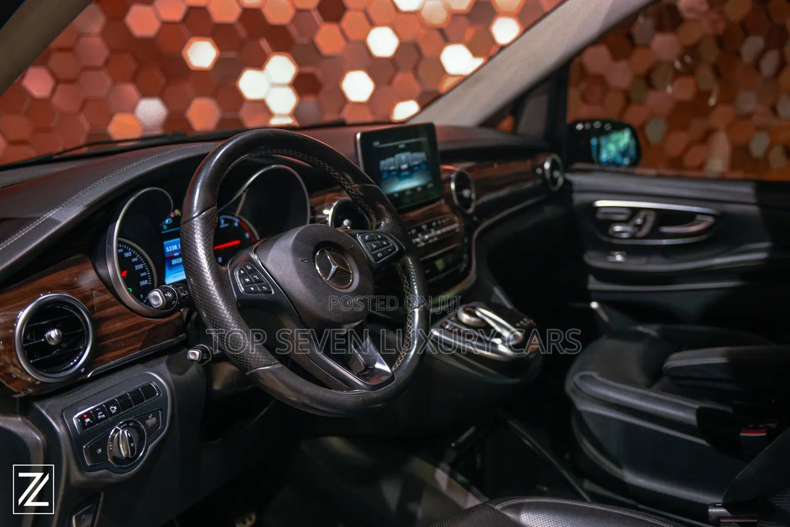 Mercedes Benz V 250