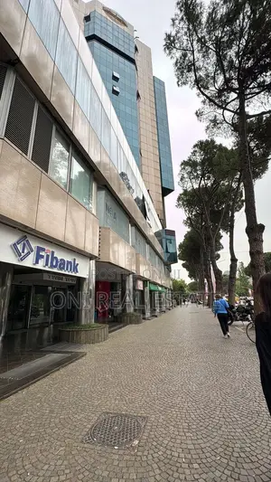Office to rent Bajram Curri Blvd. - Twin Towers - ETC (Tirana - city)