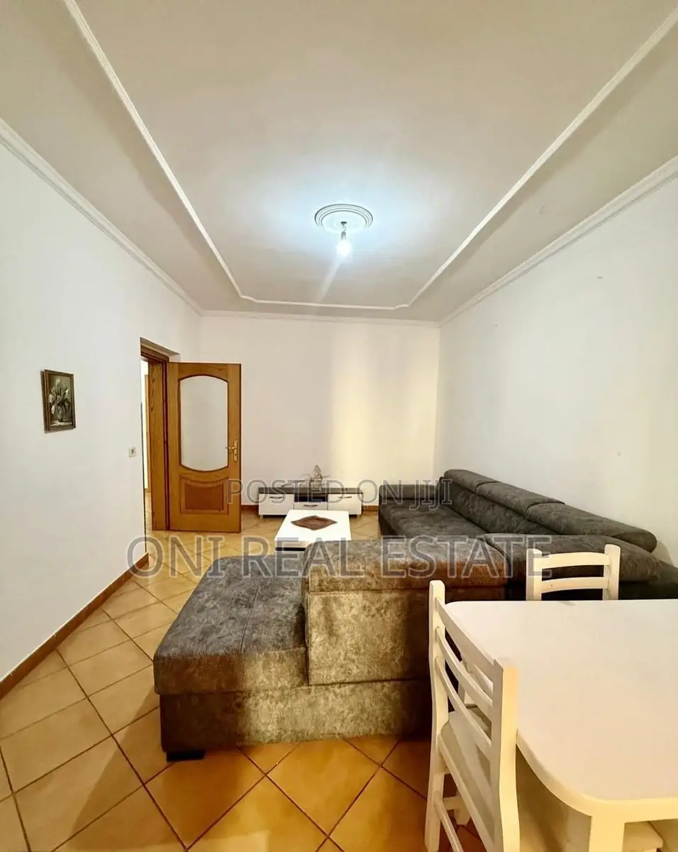 Apartment to rent Brryli - Xhamlliku (Tirana - city)