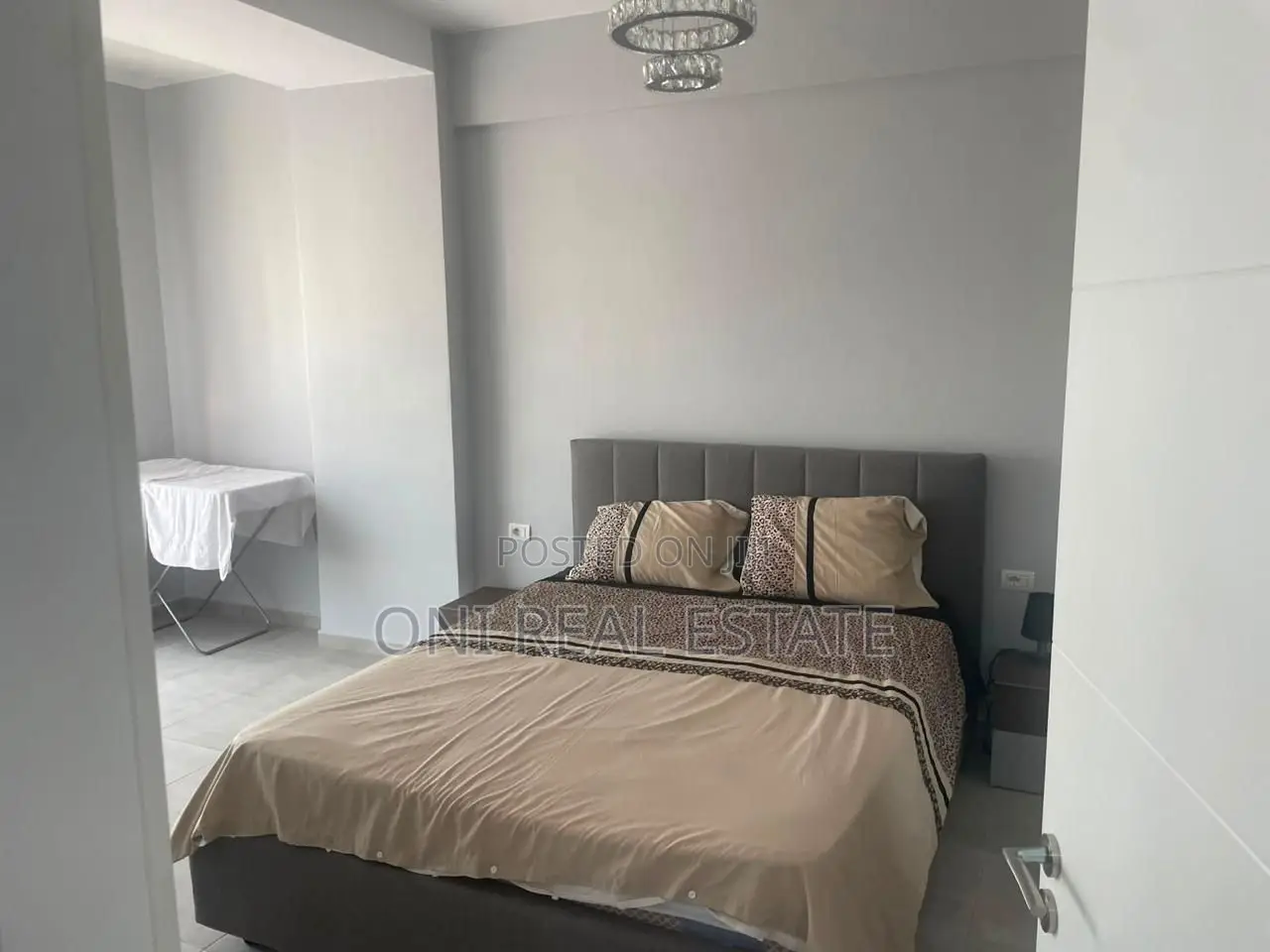 Apartment to rent Brryli - Xhamlliku (Tirana - city)