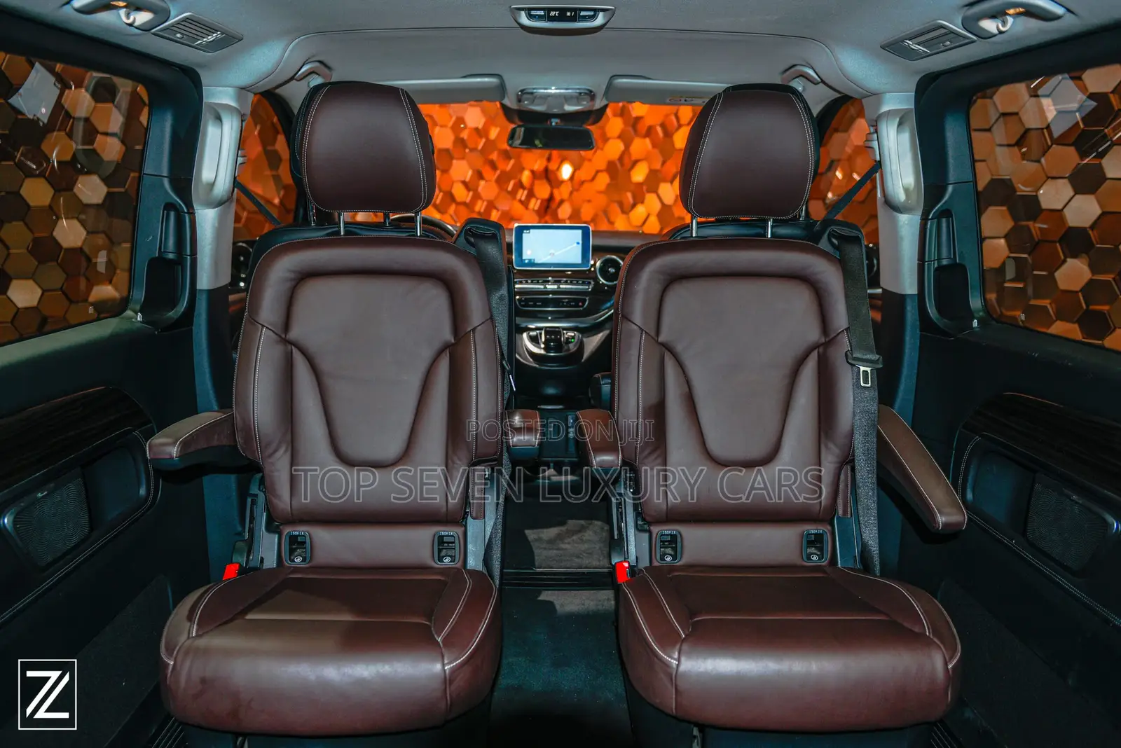 Mercedes Benz V 250
