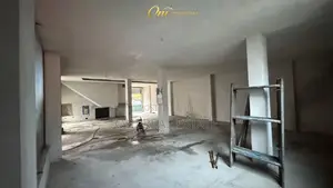 Warehouse to rent Former Aviation Field - Garden Residence (Tirana - c
