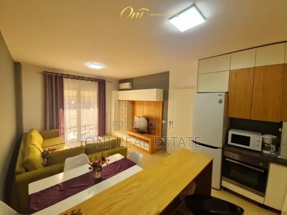 Apartment to rent 5 Maji Str. - Siri Kodra - Durresi Restaurant (Tiran