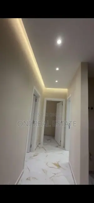 Office to rent Tirana - city