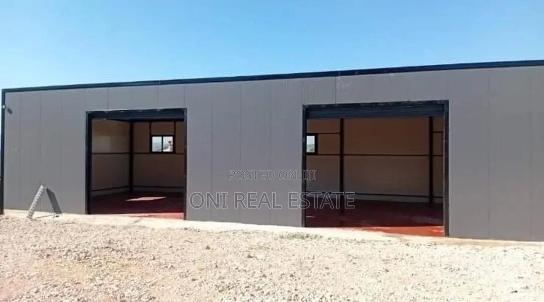 Business building to rent Laprake - Gintash Block - Military Hospital 