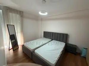 Apartment to rent Center (Tirana - city)