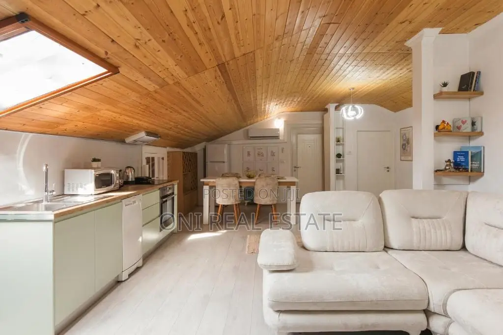 Apartment to rent Diber Str. - Medrese - 4 Martyrs Str. (Tirana - city