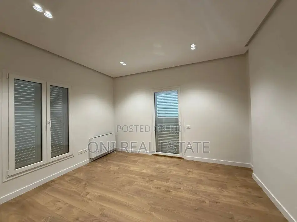 Villa to rent Elbasan Str. - Lake Park (Tirana - city)