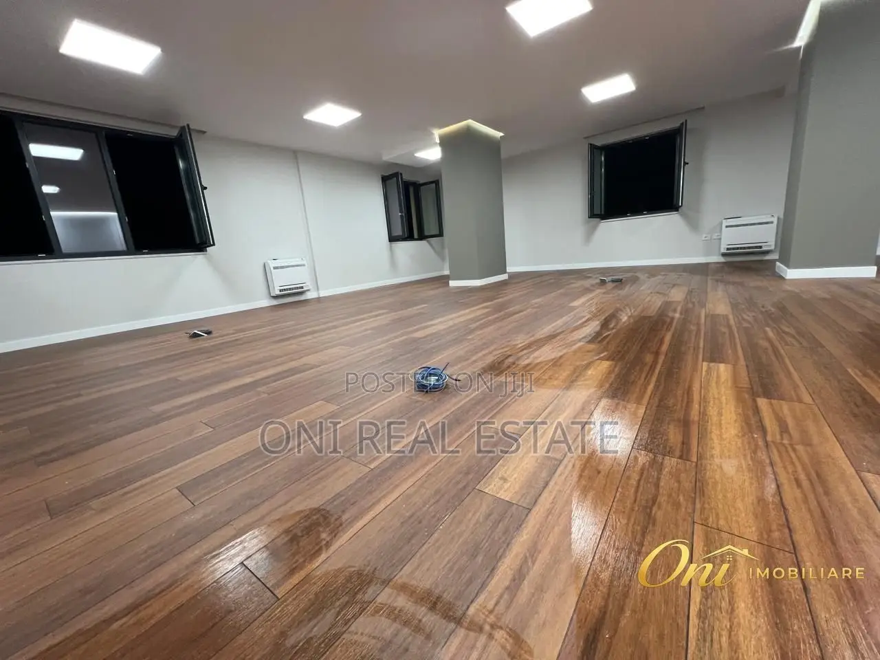 Office to rent Shallvaret - Exhibition - Gjergj Fishta Blvd. (Tirana -