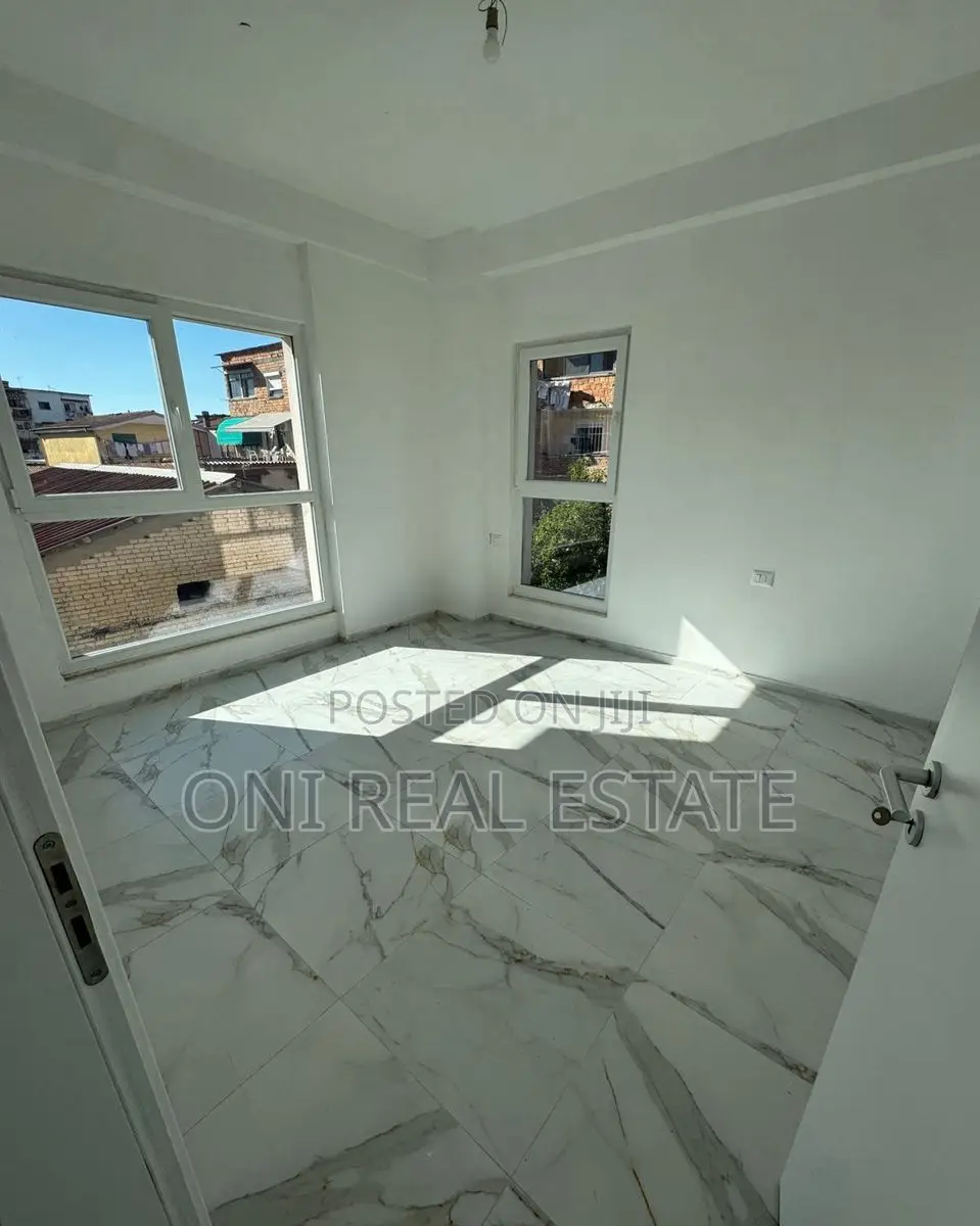 Office to rent Laprake - Gintash Block - Military Hospital (Tirana - c