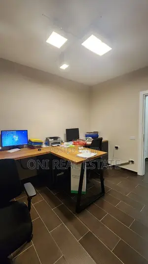 Office to rent Tirana - city
