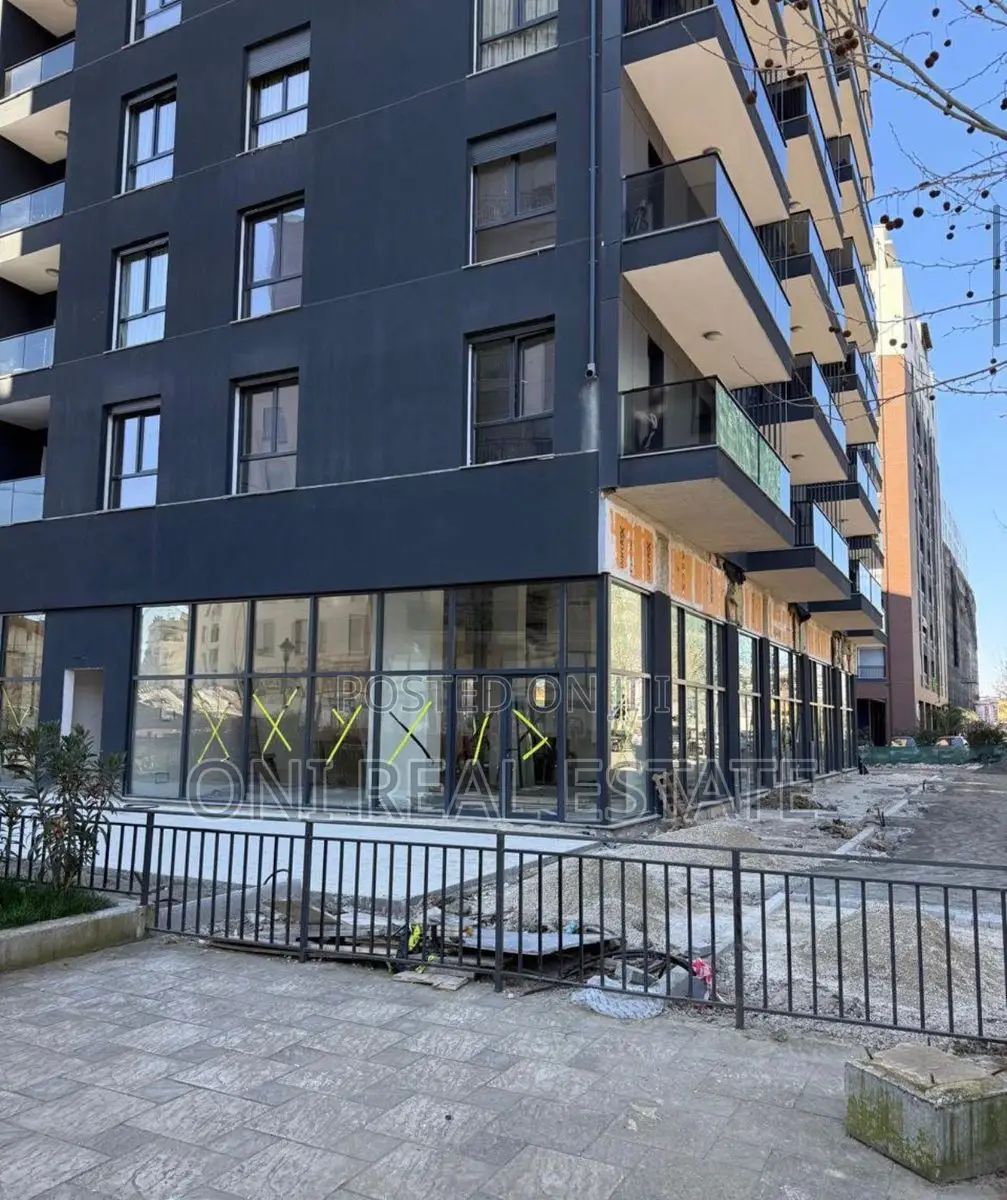 Store to rent Don Bosko - Vision Plus - Mortgage Office (Tirana - city