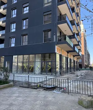 Store to rent Don Bosko - Vision Plus - Mortgage Office (Tirana - city