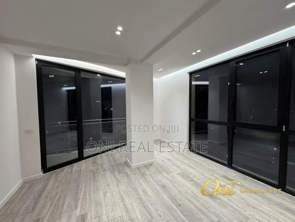 Office to rent Mine Peza - Fortuzi Str. (Tirana - city)