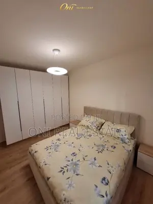 Apartment to rent Barrikadave Str. - King Zog I Blvd. - Maternity Hosp
