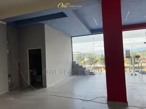 Office to rent Vora