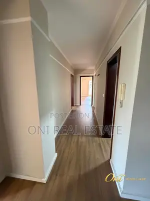 Office to rent Wilson Square (Tirana - city)