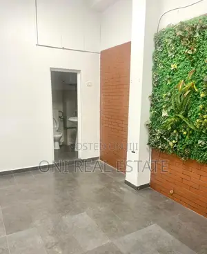 Store to rent Kavaja Str. - 21 Dhjetori (Tirana - city)