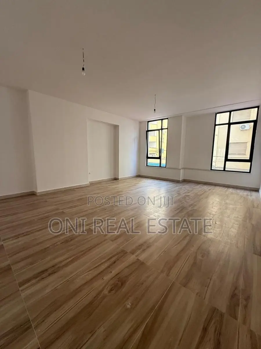Office to rent Center (Tirana - city)