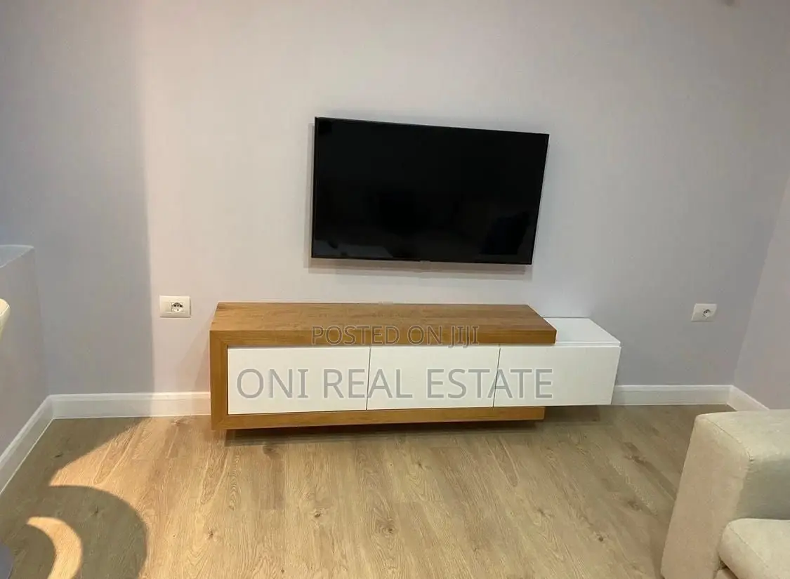 Apartment to rent Wilson Square (Tirana - city)