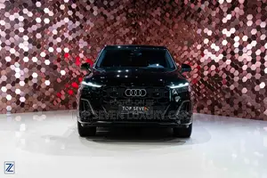 AUDI Q7 S LINE