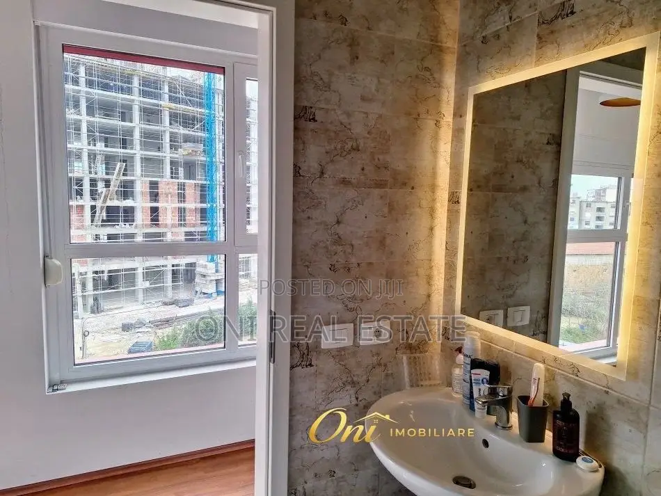 Apartment to rent Ali Demi (Tirana - city)