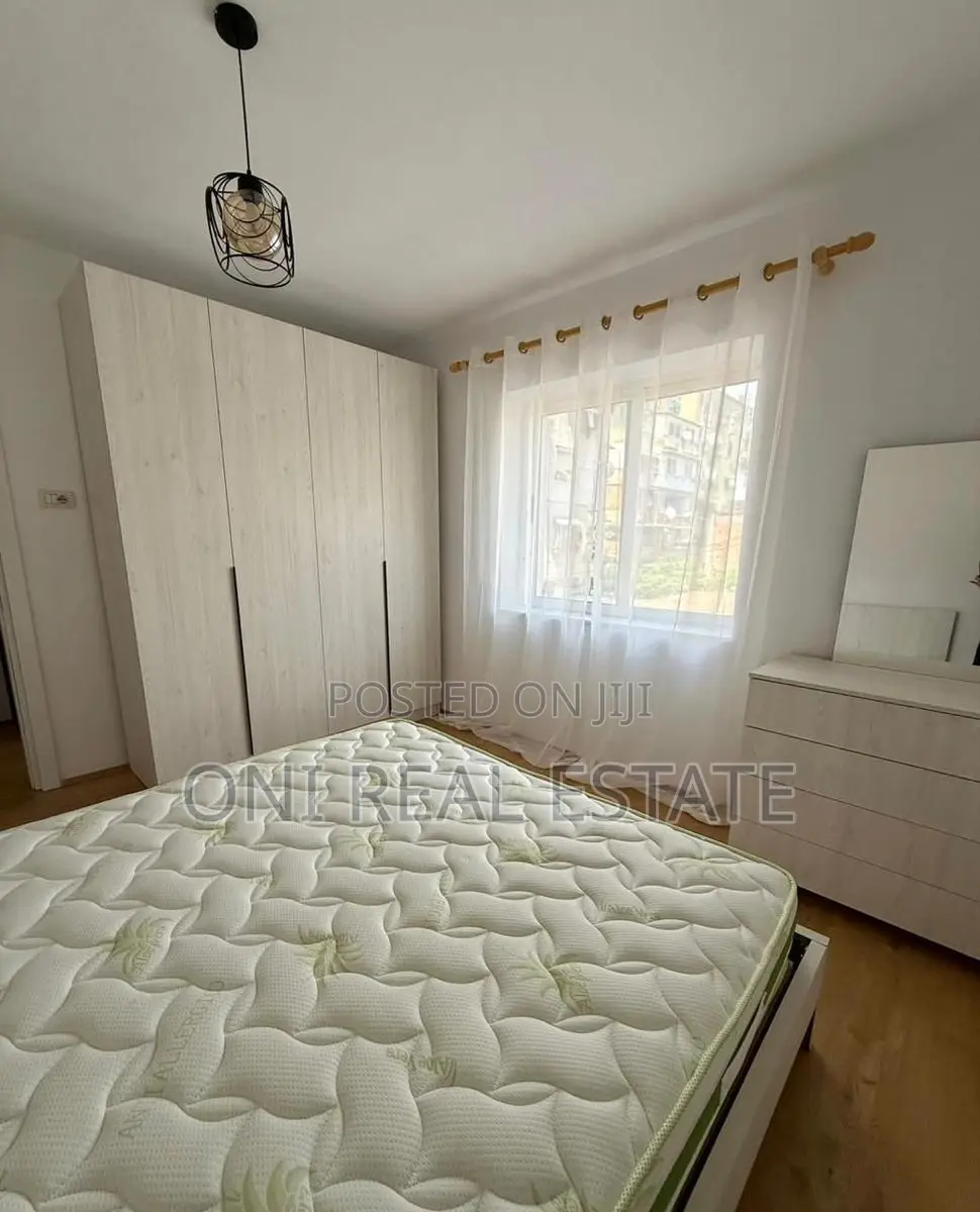 Apartment to rent Brryli - Xhamlliku (Tirana - city)