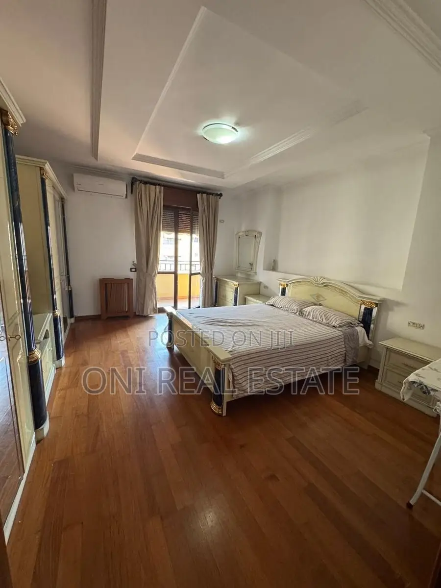 Apartment to rent Komuna e Parisit - Kristal Center (Tirana - city)