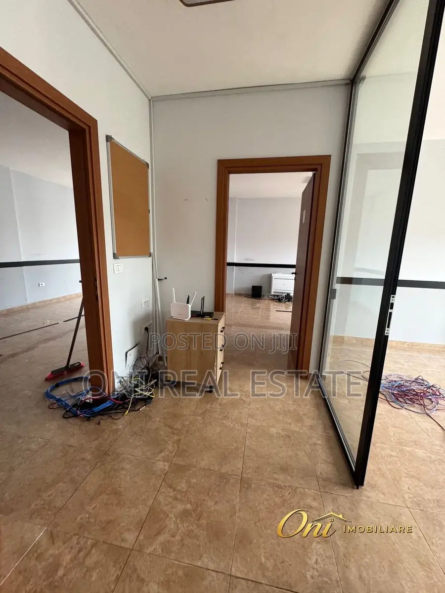 Office to rent Blloku - Sami Frasheri (Tirana - city)