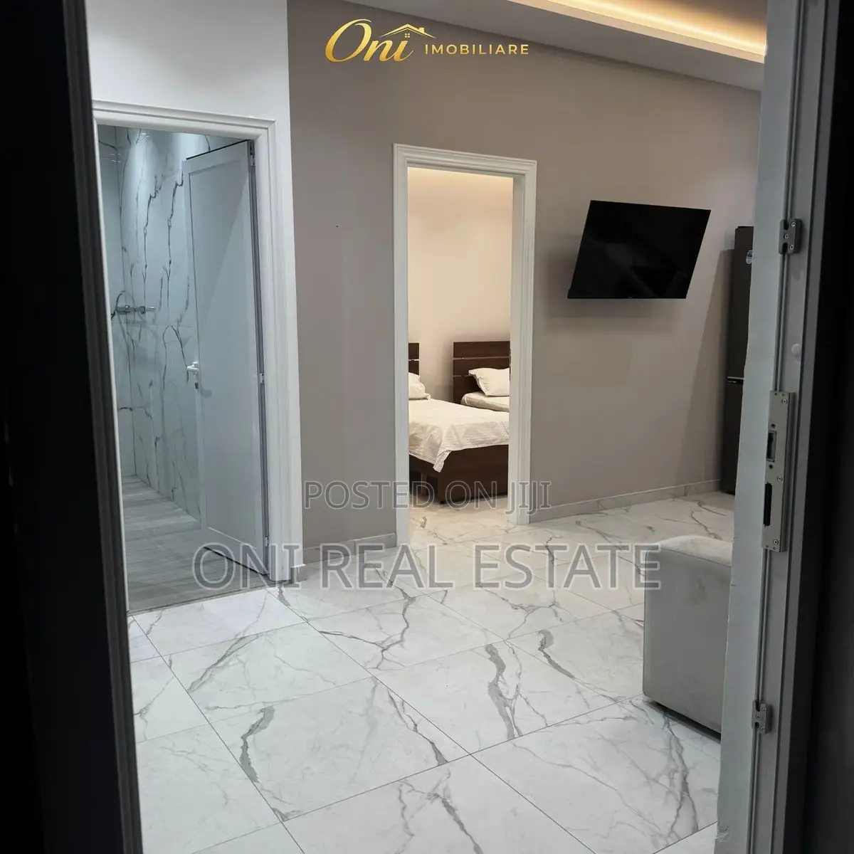 Apartment to rent 5 Maji Str. - Siri Kodra - Durresi Restaurant (Tiran