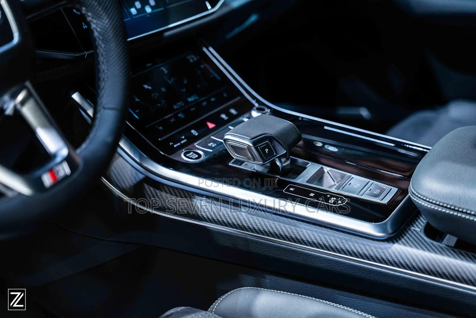 AUDI Q7 S LINE