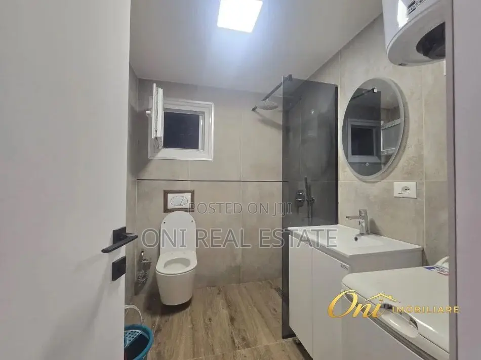 Office to rent Brryli - Xhamlliku (Tirana - city)