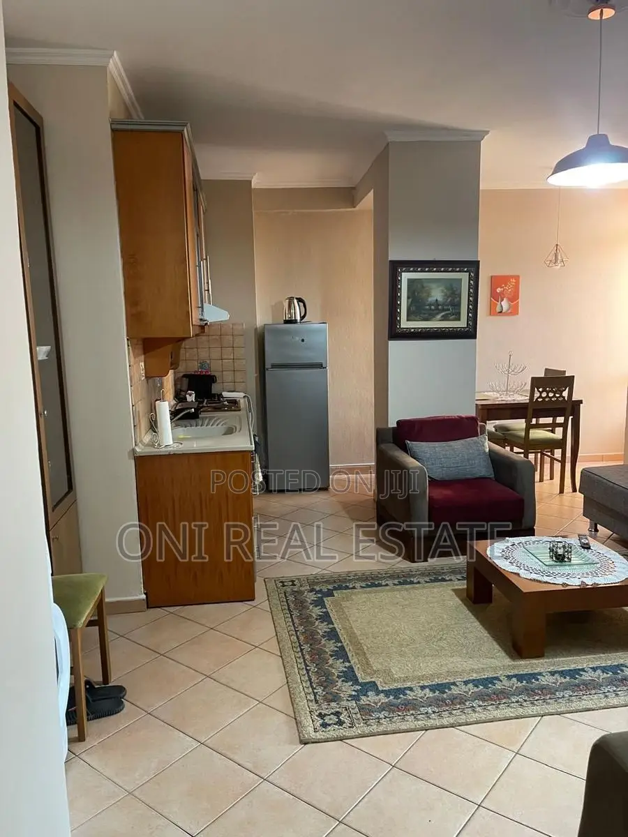 Apartment to rent Wilson Square (Tirana - city)