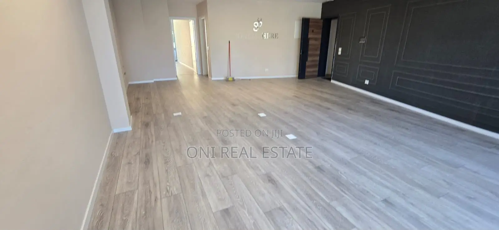 Office to rent Artificial Lake - Kosovars Str. (Tirana - city)