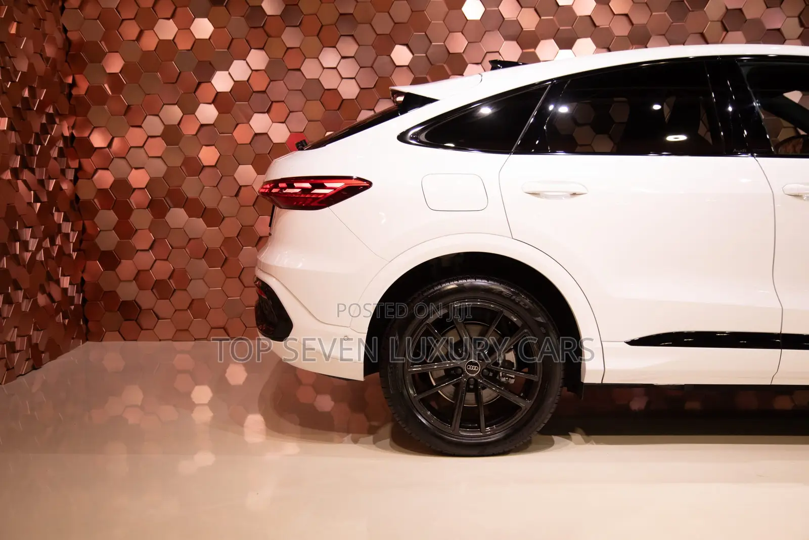 NEW AUDI Q5 SPORTBACK