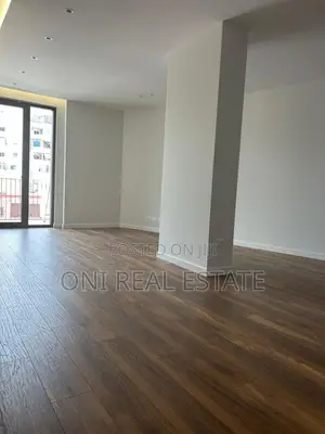 Office to rent Komuna e Parisit - Kristal Center (Tirana - city)