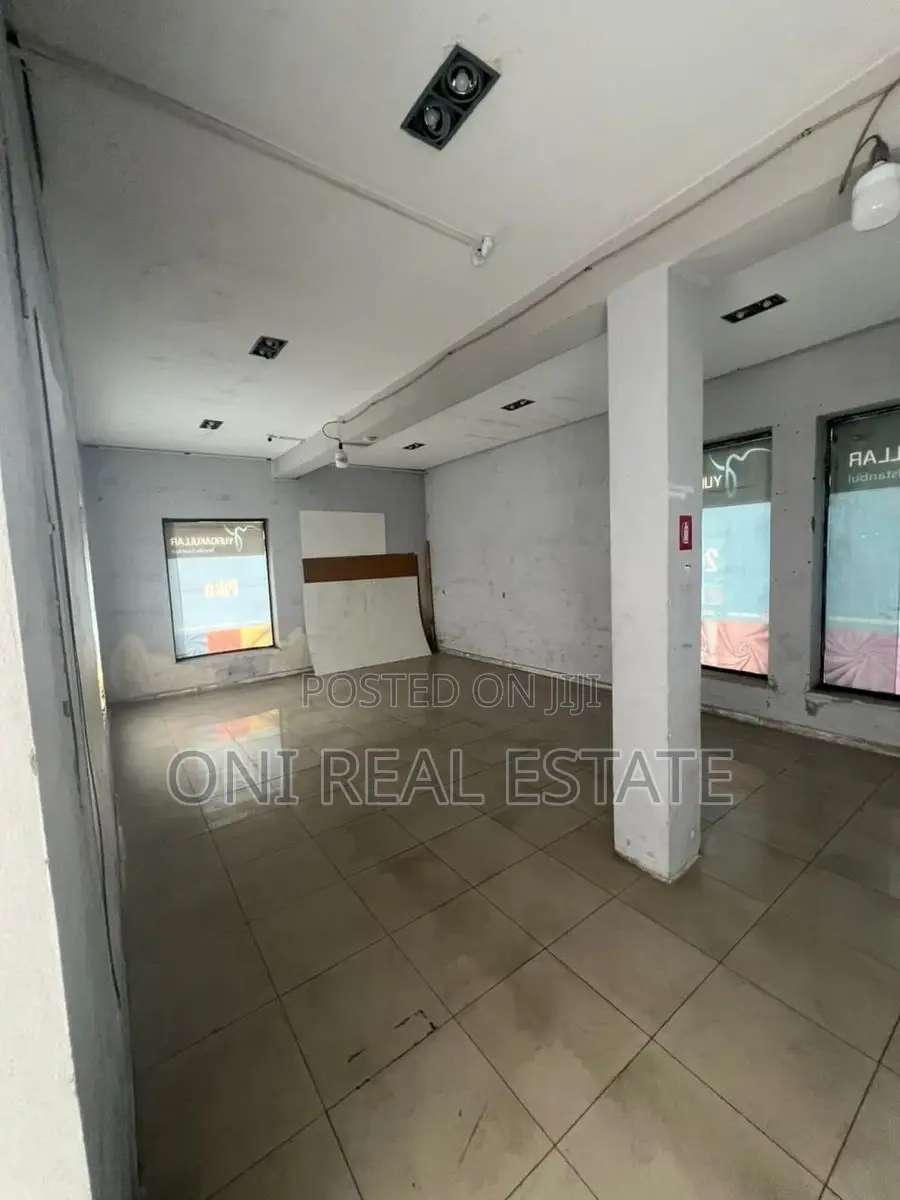 Office to rent Misto Mame - American Hospital 3 (Tirana - city)