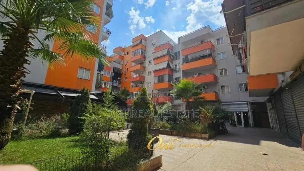 Apartment to rent Tirana - city