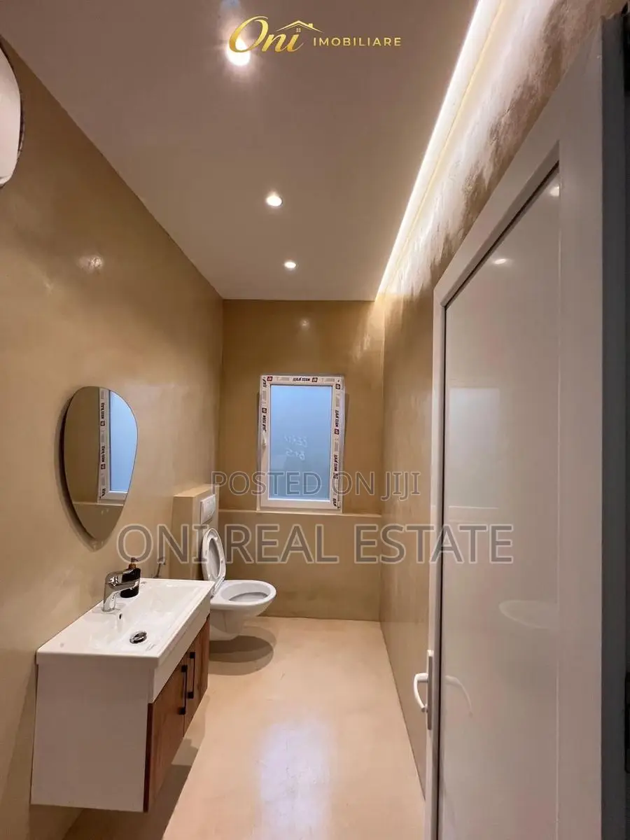 Office to rent Dry Lake - Botanical Garden - Zoo (Tirana - city)