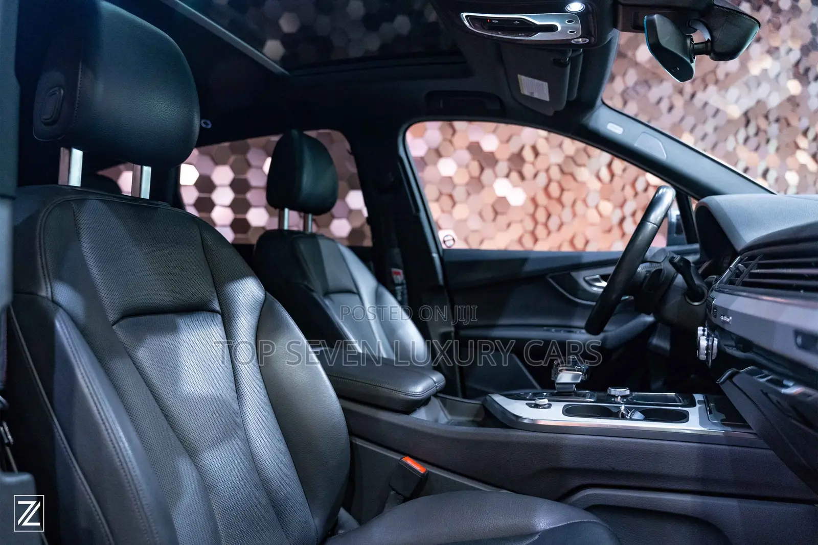 AUDI Q7 2018