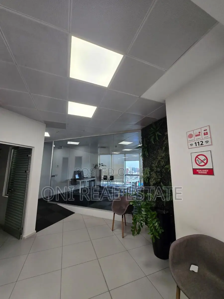 Office to rent Zogu i Zi (Tirana - city)