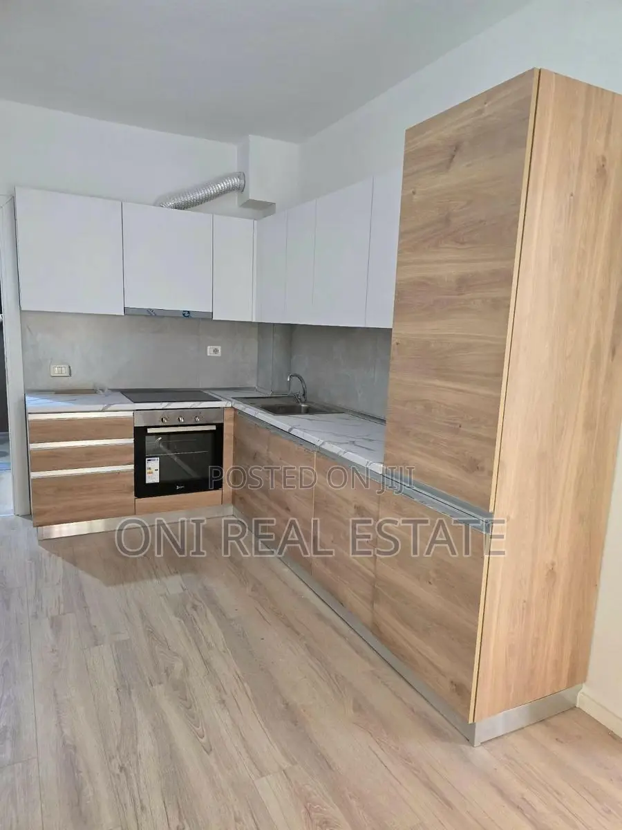 Apartment to rent 5 Maji Str. - Siri Kodra - Durresi Restaurant (Tiran