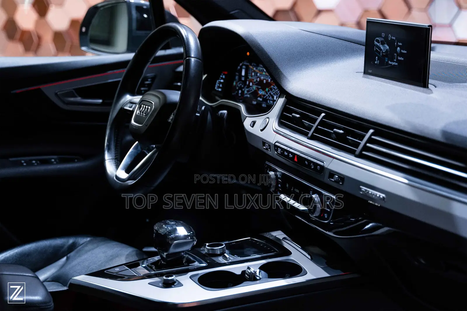 AUDI Q7 2018